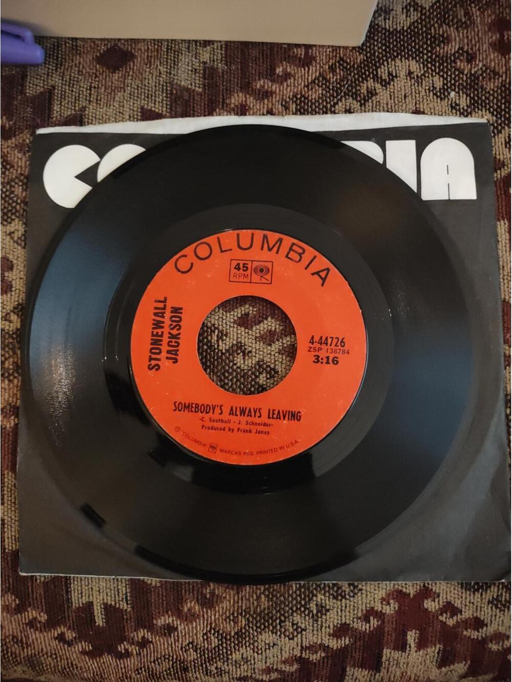 Stonewall Jackson - somebody's always leaving - NM vinyl 45